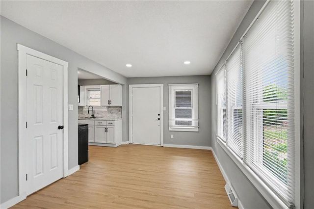 430 N 33rd Street, Kansas City, KS 66102