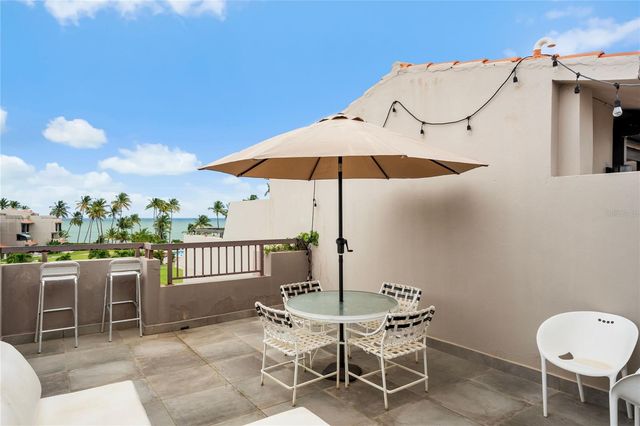 180 CRESCENT COVE COVE SE 37, Humacao, PR 00791