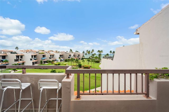 180 CRESCENT COVE COVE SE 37, Humacao, PR 00791