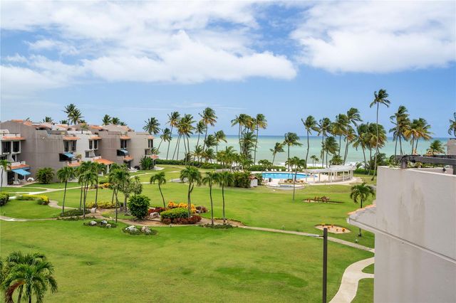 180 CRESCENT COVE COVE SE 37, Humacao, PR 00791