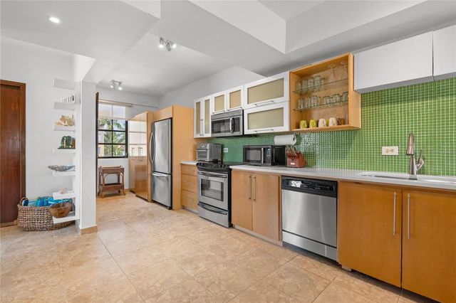 180 CRESCENT COVE COVE SE 37, Humacao, PR 00791