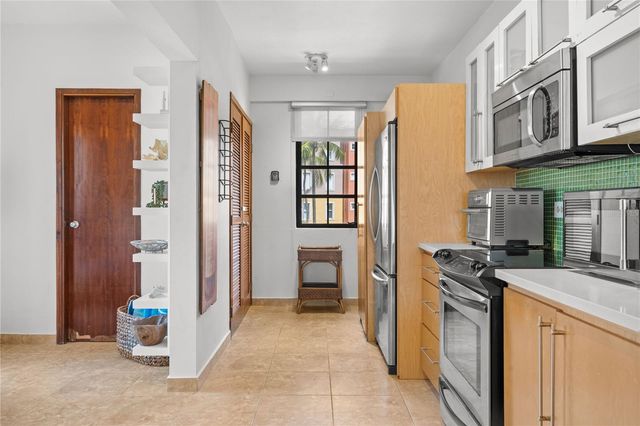 180 CRESCENT COVE COVE SE 37, Humacao, PR 00791