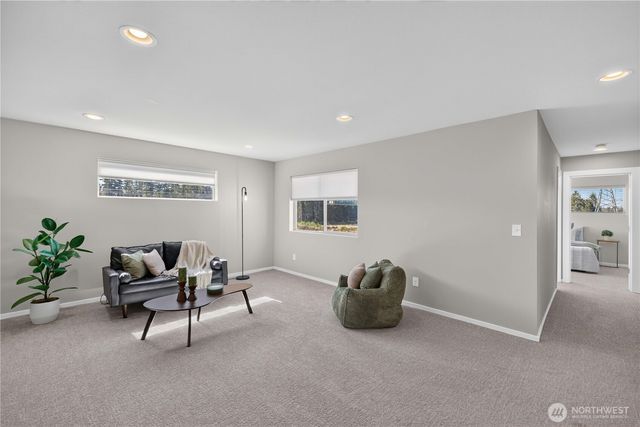 22437 SE 283rd Street, Maple Valley, WA 98038