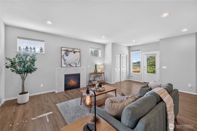 22437 SE 283rd Street, Maple Valley, WA 98038