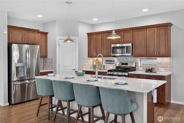 22437 SE 283rd Street, Maple Valley, WA 98038
