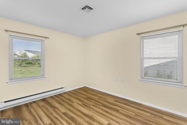 223 HUNTINGTON DR, Southampton, NJ 08088