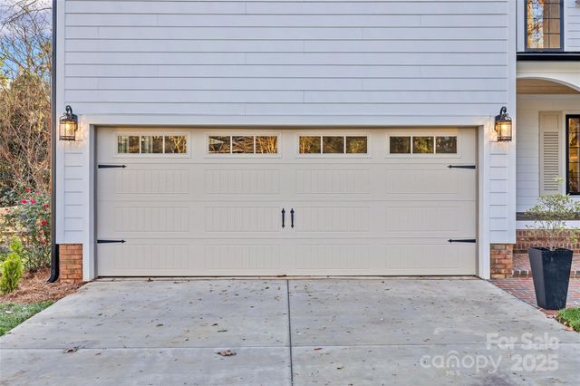 4808 Crooked Oak Lane, Charlotte, NC 28226