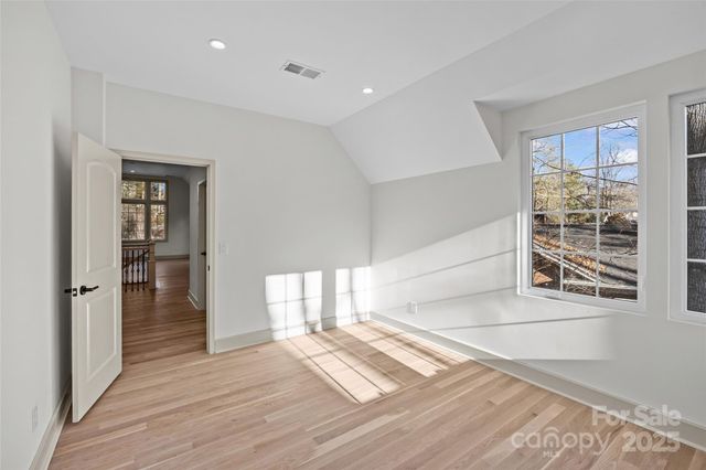 4808 Crooked Oak Lane, Charlotte, NC 28226