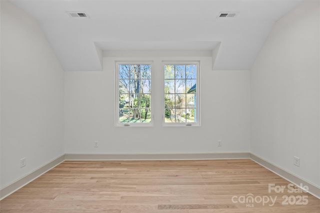 4808 Crooked Oak Lane, Charlotte, NC 28226