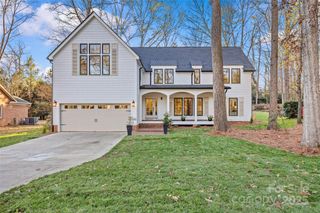 4808 Crooked Oak Lane, Charlotte, NC 28226