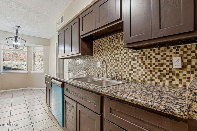 701 CENTENNIAL Drive, El Paso, TX 79912