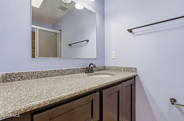 701 CENTENNIAL Drive, El Paso, TX 79912