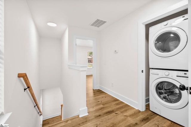 7 Robin Hood Road, Taylors, SC 29687