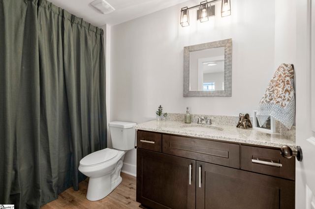 7 Robin Hood Road, Taylors, SC 29687