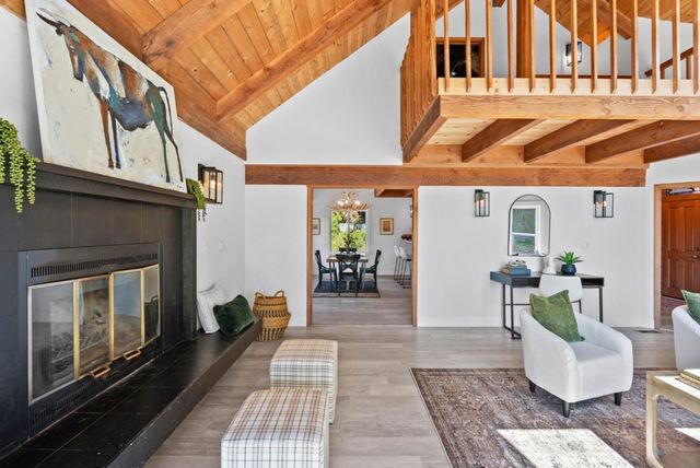 688 Calabasas Road, Watsonville, CA 95076