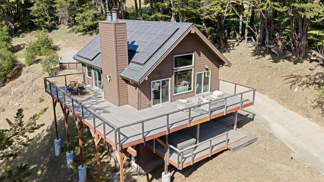 688 Calabasas Road, Watsonville, CA 95076