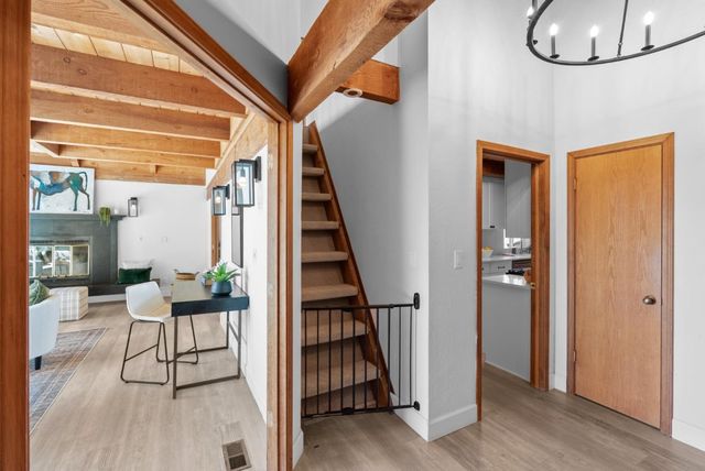 688 Calabasas Road, Watsonville, CA 95076