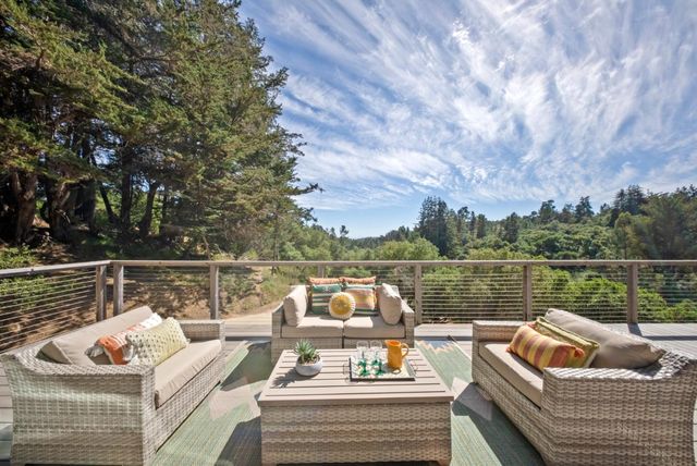 688 Calabasas Road, Watsonville, CA 95076