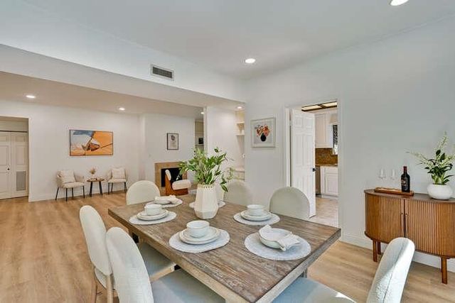 425 N El Camino Real 203, San Mateo, CA 94401