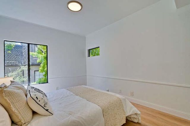 425 N El Camino Real 203, San Mateo, CA 94401