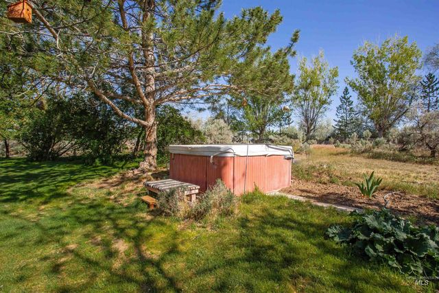 3228 Meadow Ridge Lane, Twin Falls, ID 83301