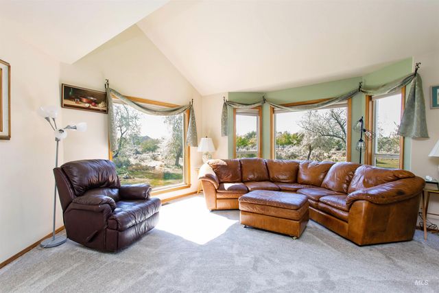 3228 Meadow Ridge Lane, Twin Falls, ID 83301