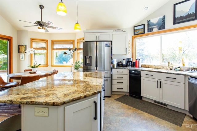 3228 Meadow Ridge Lane, Twin Falls, ID 83301