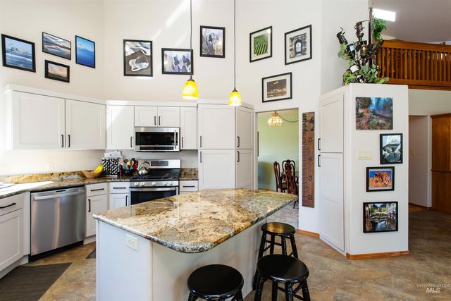 3228 Meadow Ridge Lane, Twin Falls, ID 83301