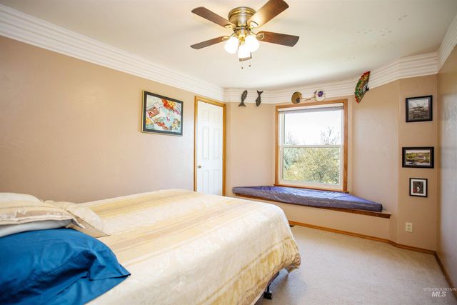 3228 Meadow Ridge Lane, Twin Falls, ID 83301