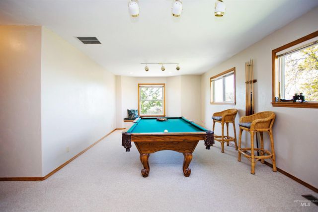 3228 Meadow Ridge Lane, Twin Falls, ID 83301