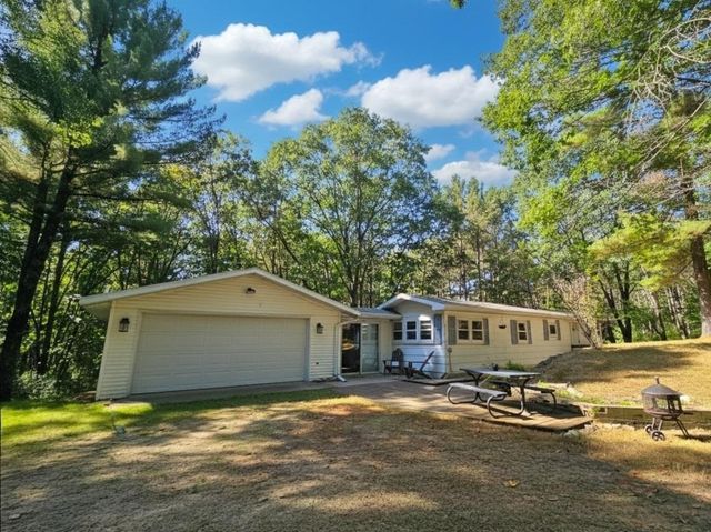 N4823 PEPPLER LANE, Wild Rose, WI 54984