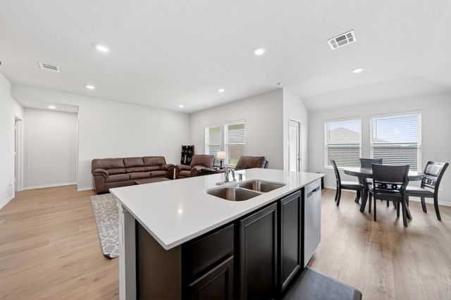 166 Vitex Drive, Royse City, TX 75189