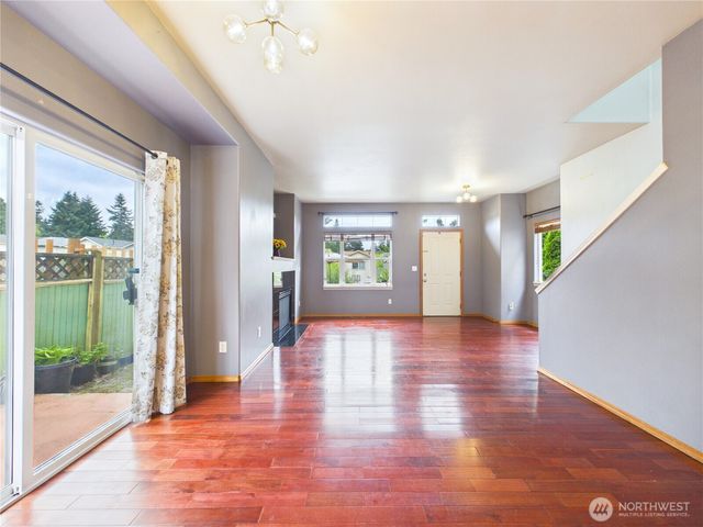 1108 S 207th Street, Seatac, WA 98198