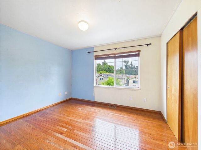 1108 S 207th Street, Seatac, WA 98198