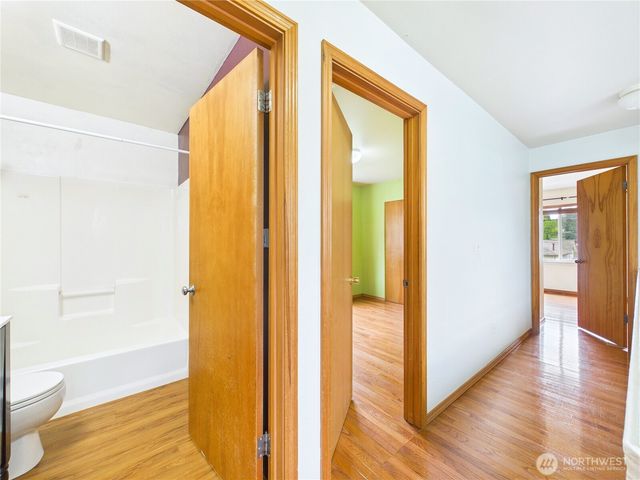 1108 S 207th Street, Seatac, WA 98198
