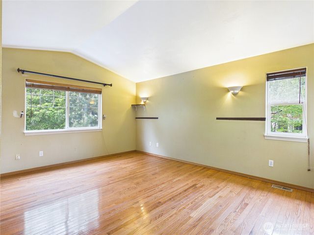 1108 S 207th Street, Seatac, WA 98198