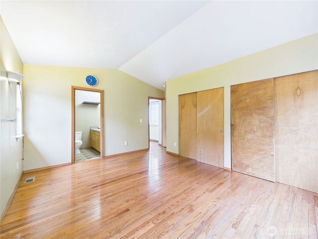 1108 S 207th Street, Seatac, WA 98198