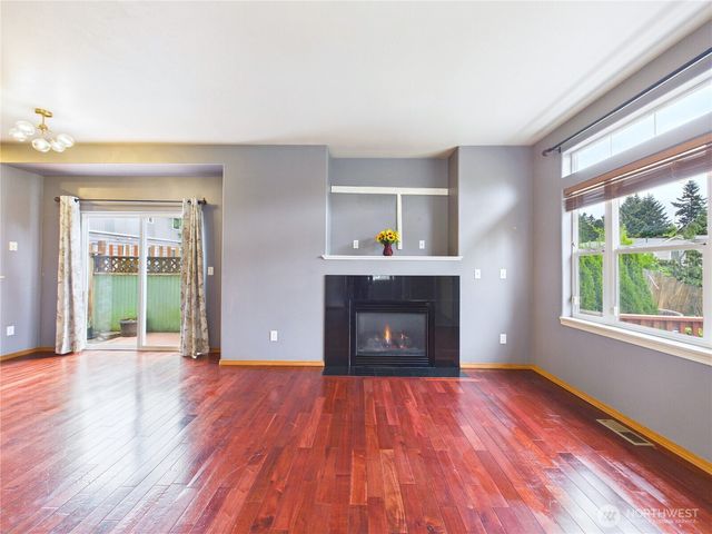 1108 S 207th Street, Seatac, WA 98198
