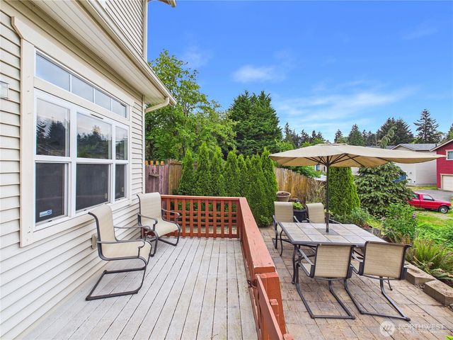 1108 S 207th Street, Seatac, WA 98198
