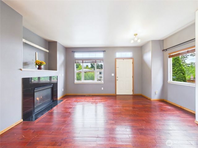 1108 S 207th Street, Seatac, WA 98198