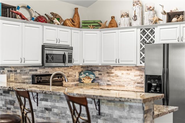 627 Sandy Lane, Port Aransas, TX 78373