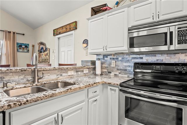 627 Sandy Lane, Port Aransas, TX 78373