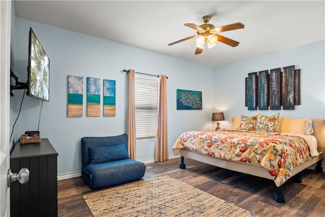 627 Sandy Lane, Port Aransas, TX 78373