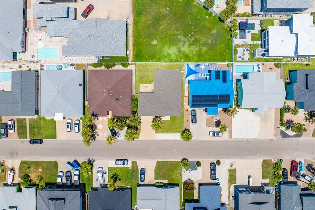 627 Sandy Lane, Port Aransas, TX 78373