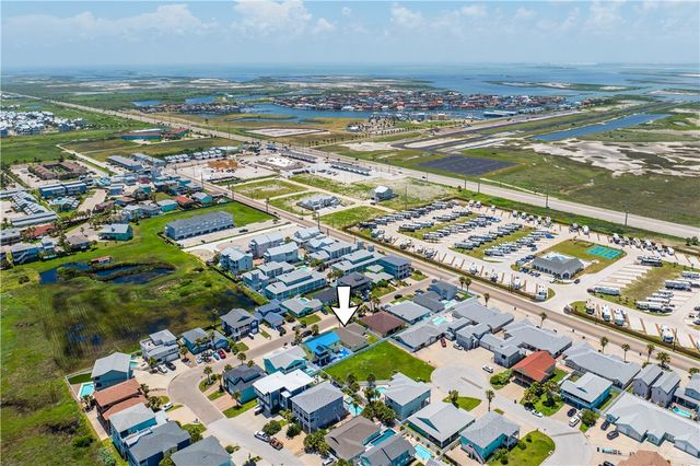 627 Sandy Lane, Port Aransas, TX 78373