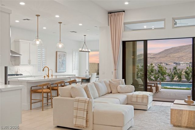 11115 Rolling Vista Drive, Las Vegas, NV 89135