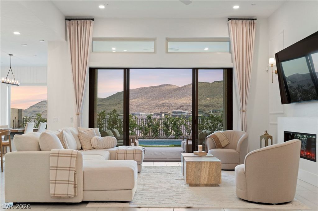 11115 Rolling Vista Drive, Las Vegas, NV 89135 — photo 4