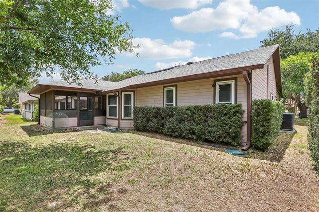 6540 FOXMOOR DRIVE, Zephyrhills, FL 33542