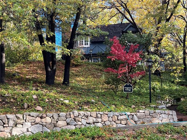 28972 North Shore Road, Lake Arrowhead, CA 92352