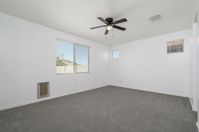 8536 S 40th Glen, Laveen, AZ 85339